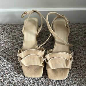 Cheer Heels *DOLCE VITA* size 6
